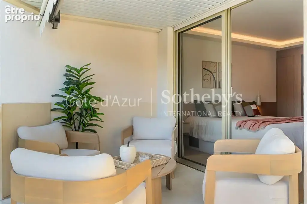 Cannes Palm Beach appartement 4 pièces de 101 m² rénové avec terrasse et vue mer - photo 11