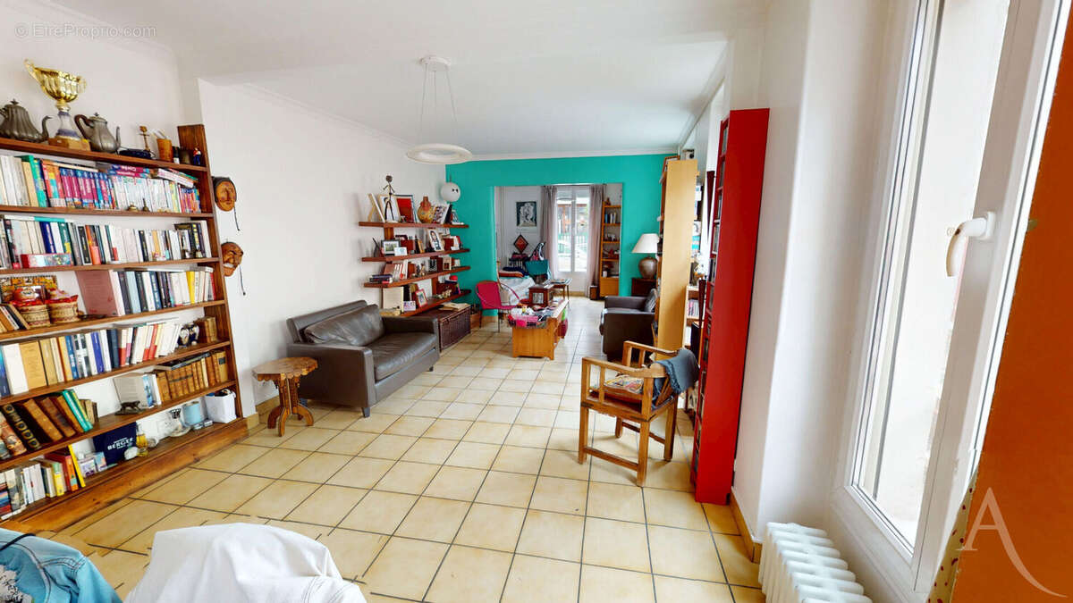 Maison à MONTREUIL