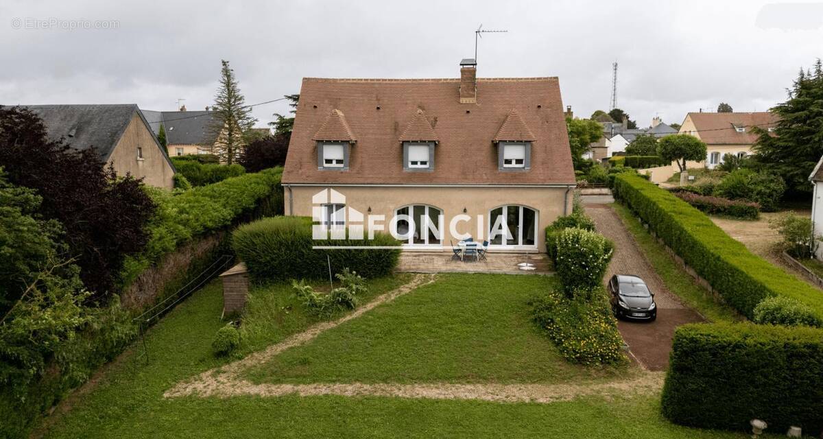 Maison à BALLON