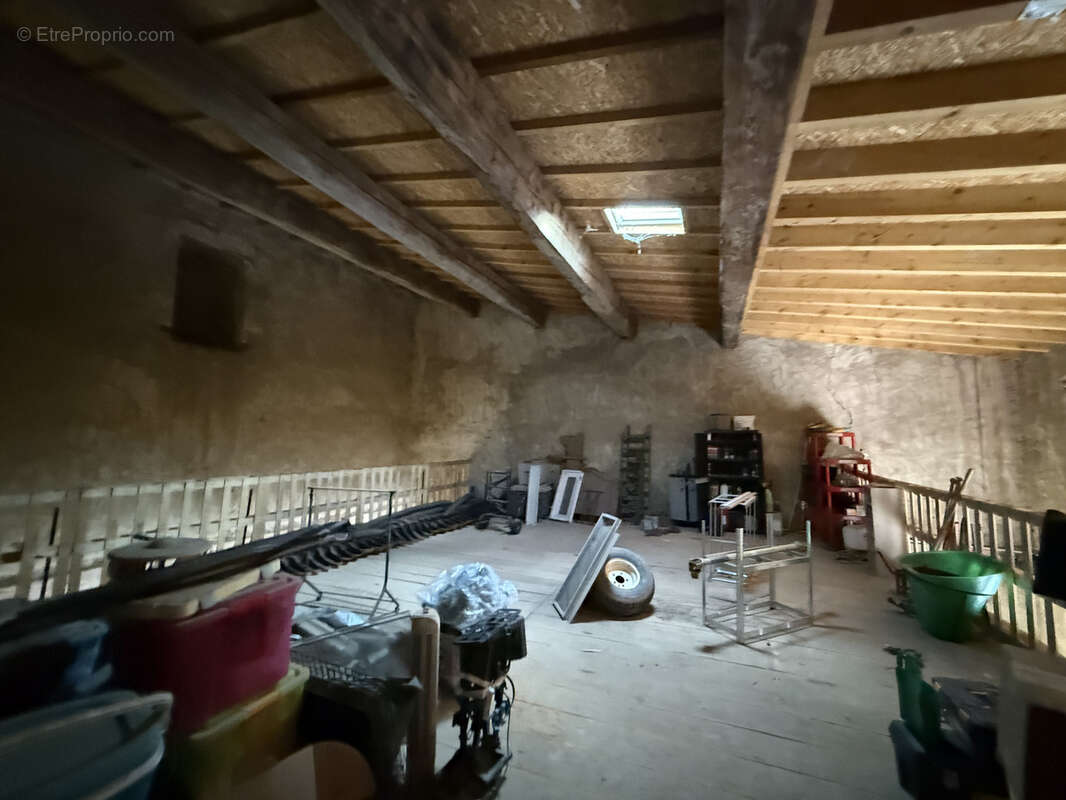 Autre à FABREZAN