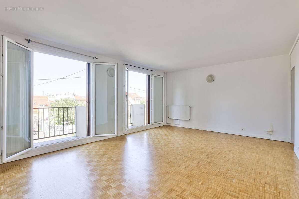 Appartement à COLOMBES