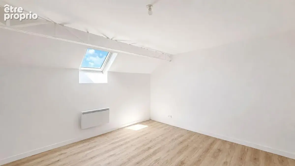 range rénovée de 233 m² avec dépendance et 1 ha de terrain proche Baraqueville - photo 5