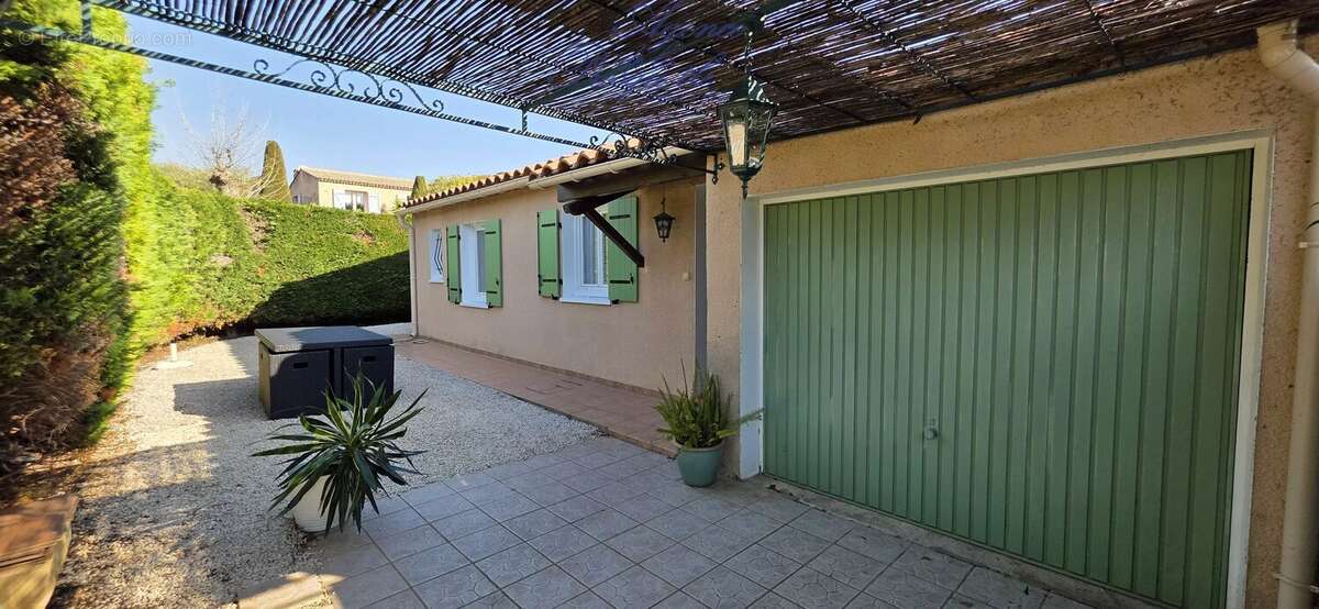 Appartement à HYERES