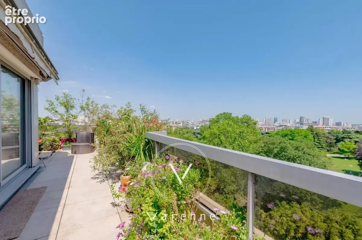 Appartement à PARIS-14E