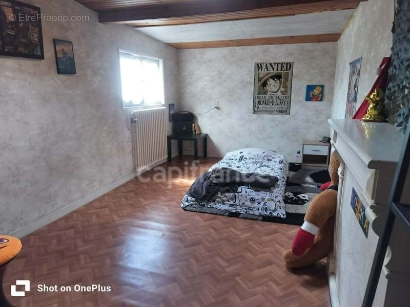 Maison familiale idéalement située au cœur de Poullaouen - photo 10