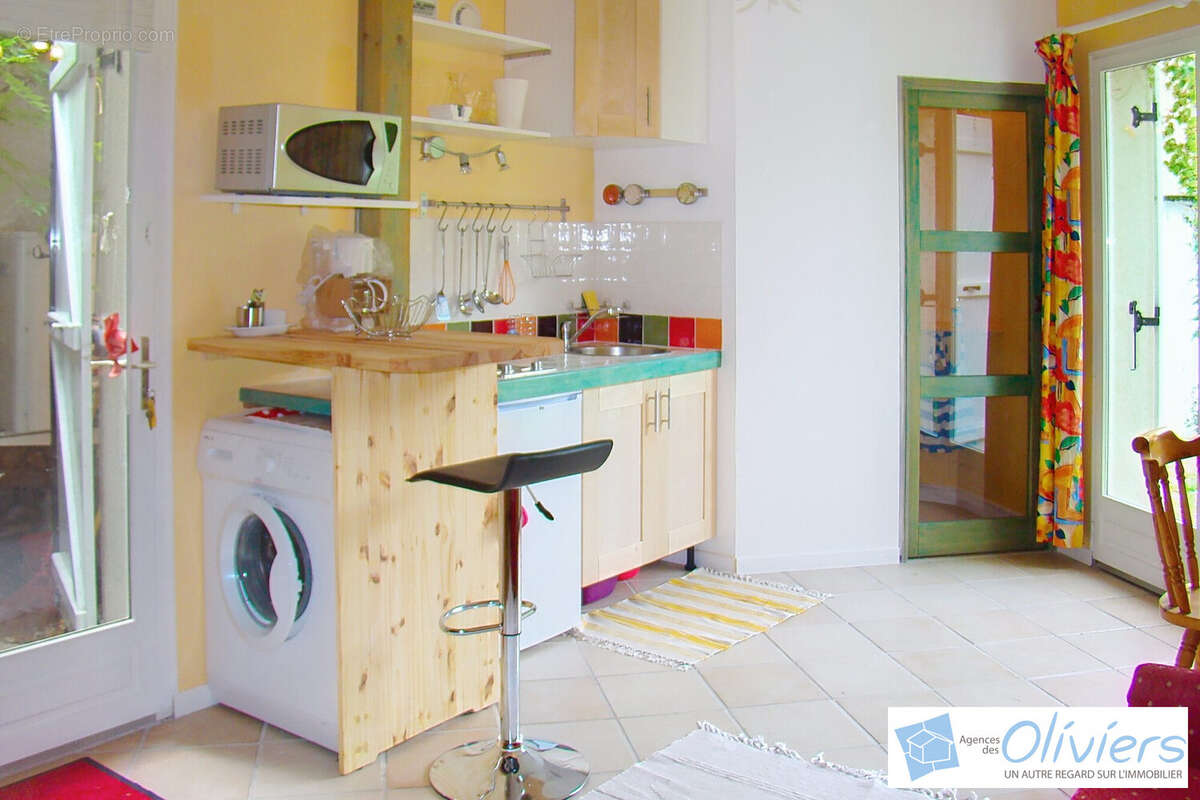 Maison à VOISINS-LE-BRETONNEUX