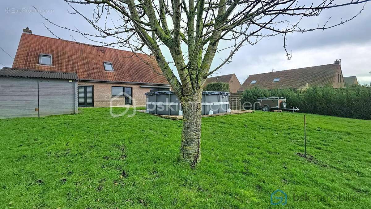Maison à ROEULX