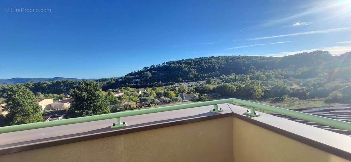 Appartement à CALLAS