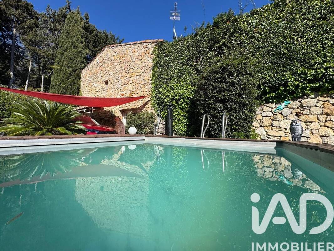 Photo 1 - Maison à ANTIBES