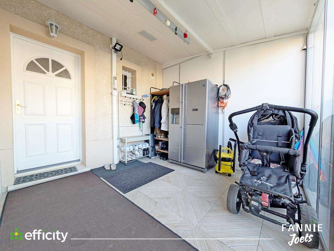 Maison à SAINT-GRATIEN