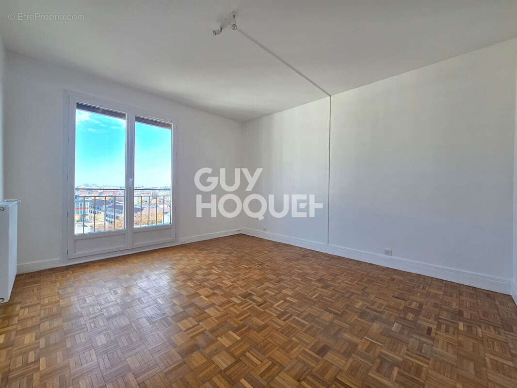Appartement à MONTROUGE
