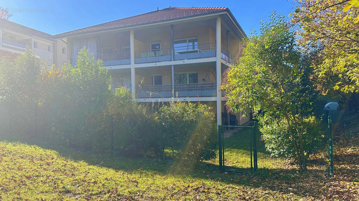 Appartement à VETRAZ-MONTHOUX