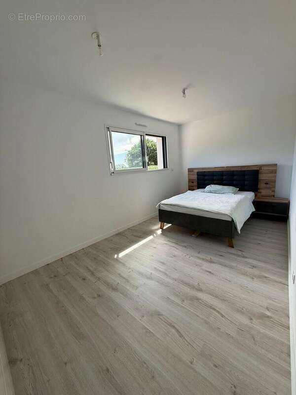 Maison 137 m² à Rouge  - photo 7