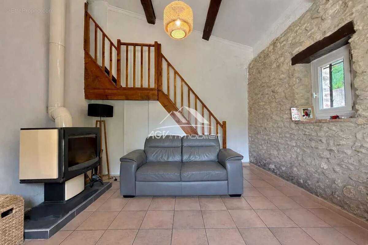 Maison à SAINT-PRIVAT-DES-VIEUX