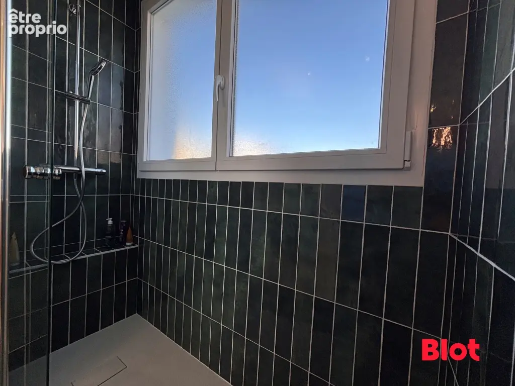 Appartement 5 pièces 80 m² à vendre à Brest (29200) - photo 8