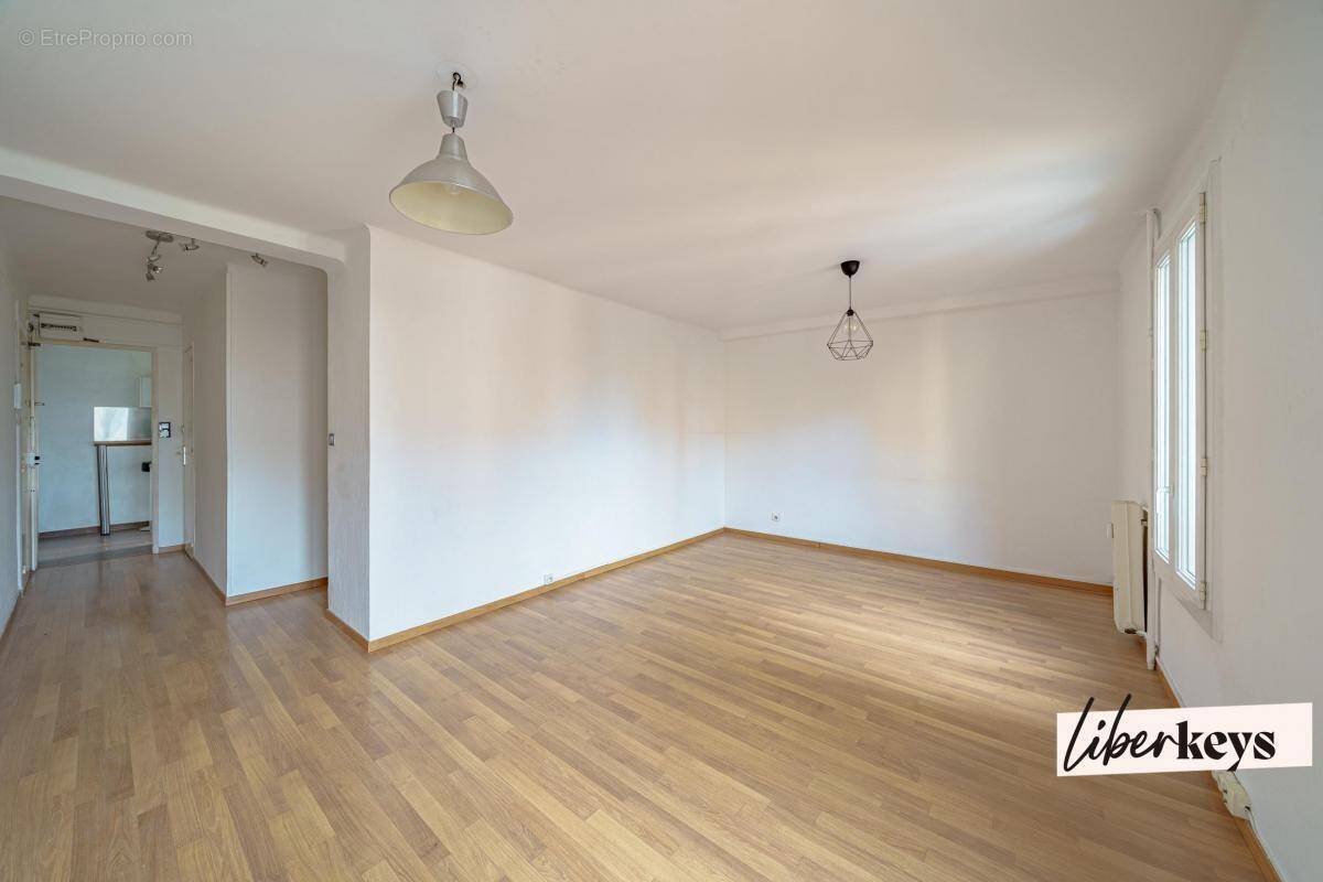Appartement à MARSEILLE-10E