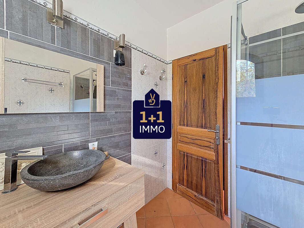 Maison 178 m² à Fayence  - photo 7