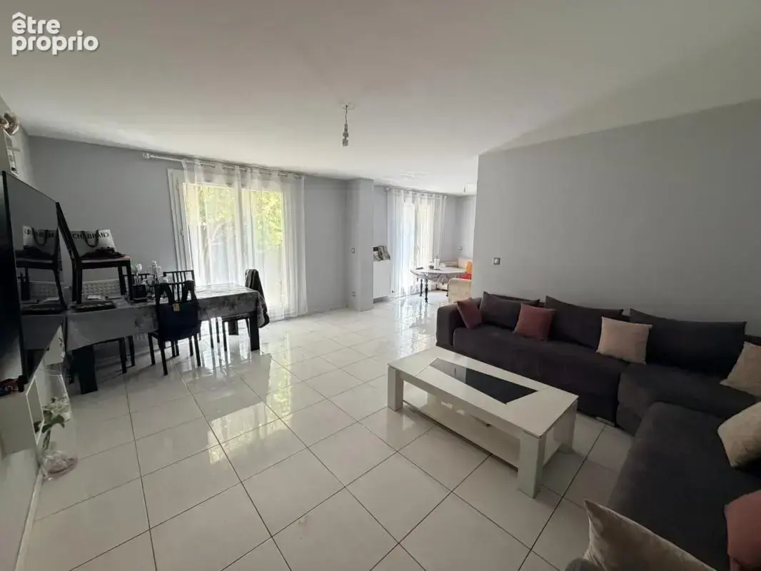 Aubagne (13400) – résidence Le Bartavelle spacieux type 4 de 99m² en rez de jardin avec parking - photo 4