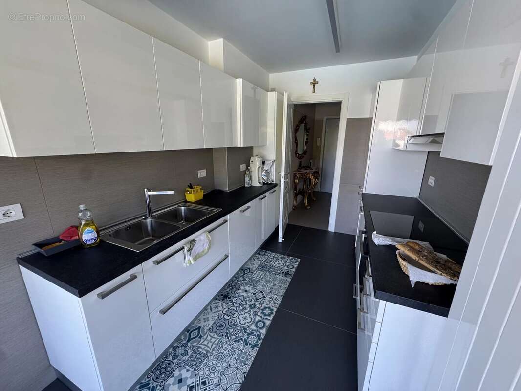 Exclusivité Antibes Ilette vue mer trois pièces - photo 4