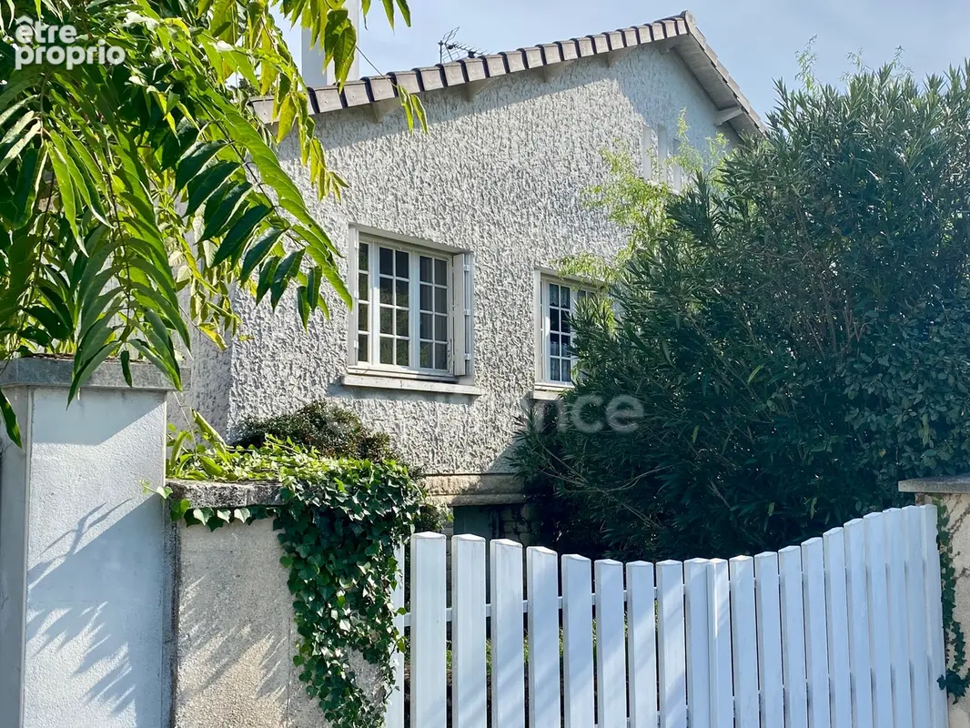 Maison à vendre 7 pièces LIGUGE (86) - photo 7
