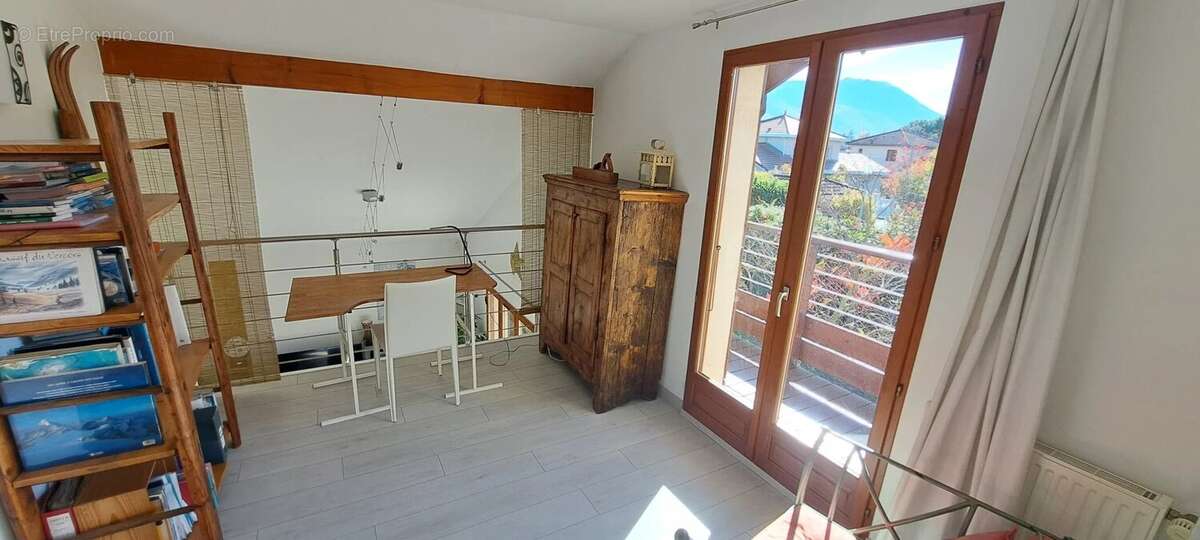 Maison à VARCES-ALLIERES-ET-RISSET