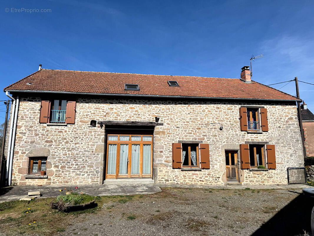Maison à ARRENES