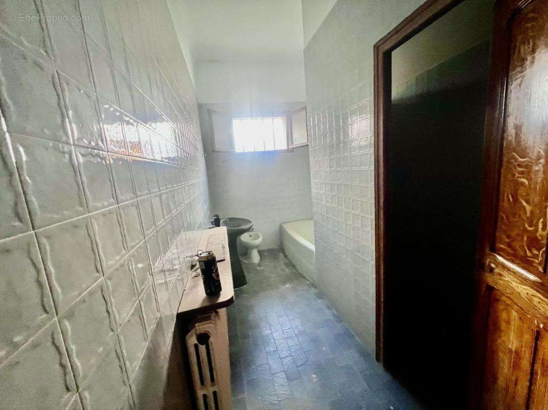 Maison à SAINT-GILLES