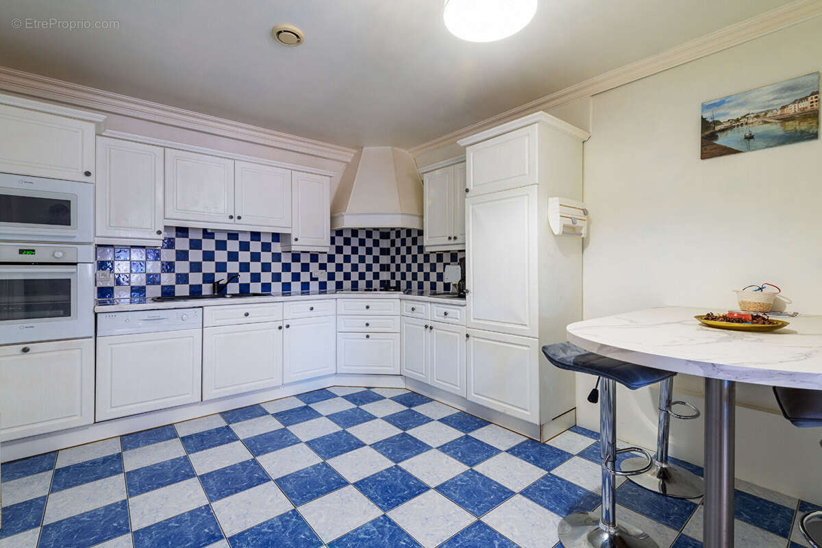 Maison à CHATEAU-GONTIER