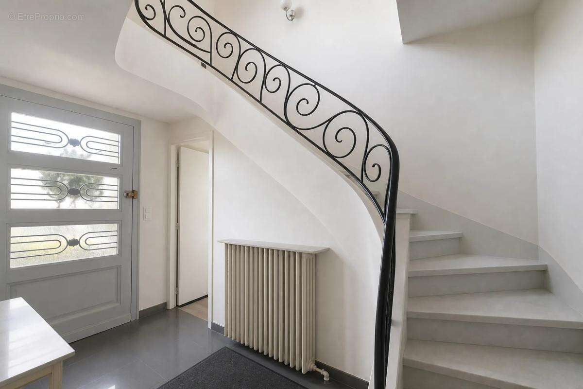 Ensemble immobilier unique à Talence - photo 2
