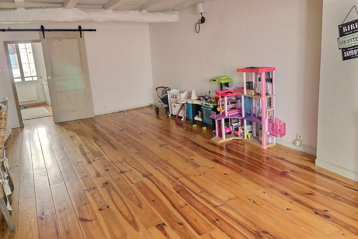 Maison à CLERMONT-L&#039;HERAULT