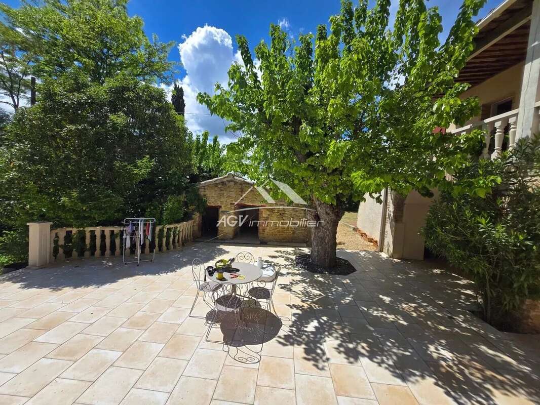 Maison à ALLEGRE-LES-FUMADES