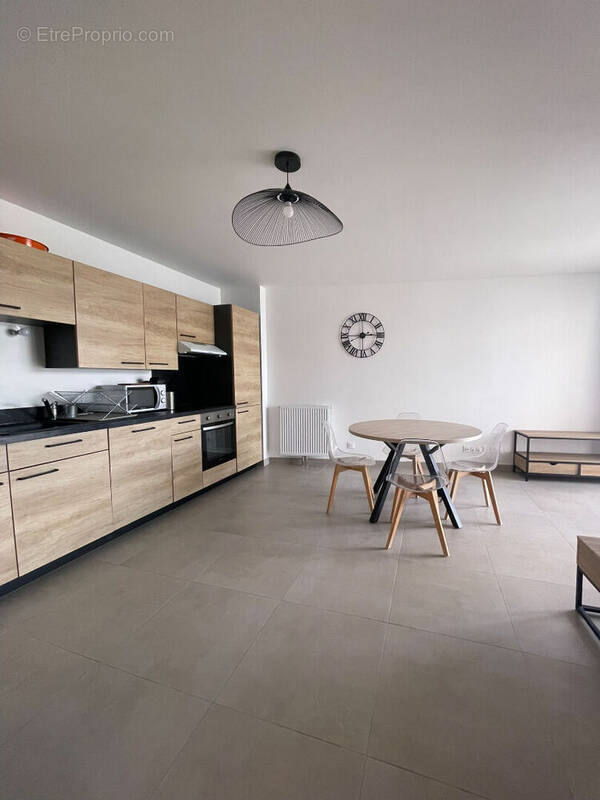 Appartement Bordeaux 3 pièce(s) 67 m2 - photo 2