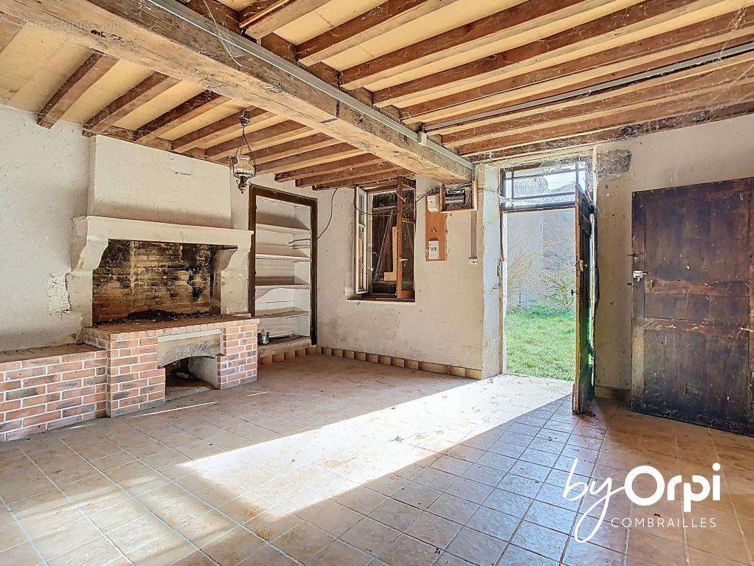 Maison à LA PETITE-MARCHE