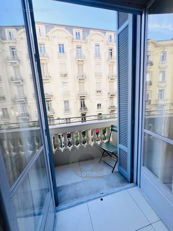 Appartement à MENTON