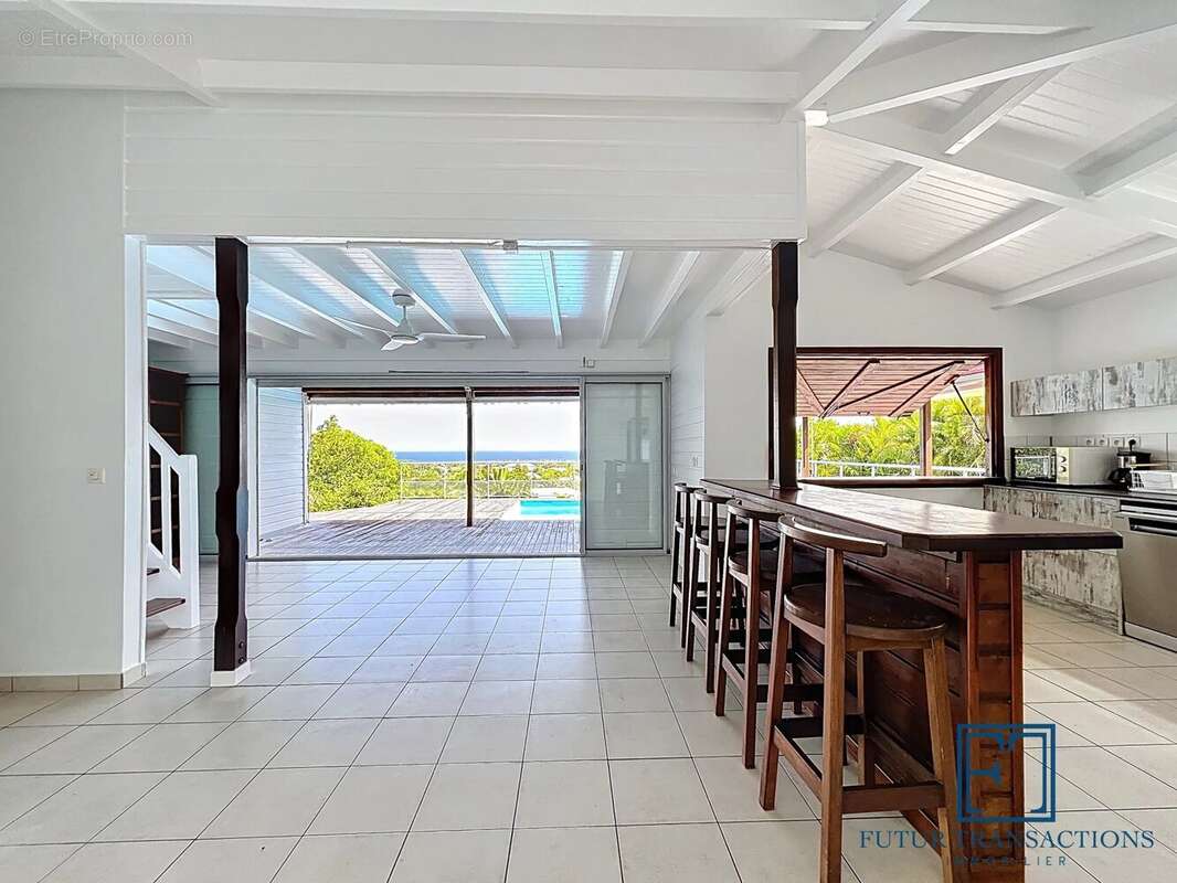 Maison à SAINTE-ANNE