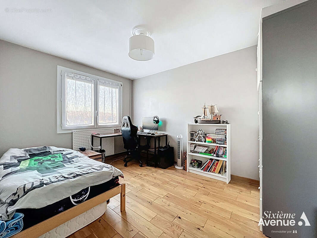 Appartement à SAINT-SYMPHORIEN-D&#039;OZON