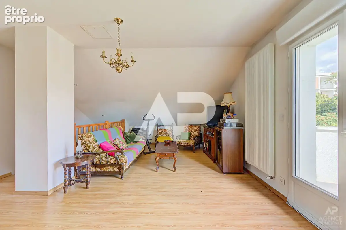 Maison Suresnes 7 pièce(s) 161m² - photo 10
