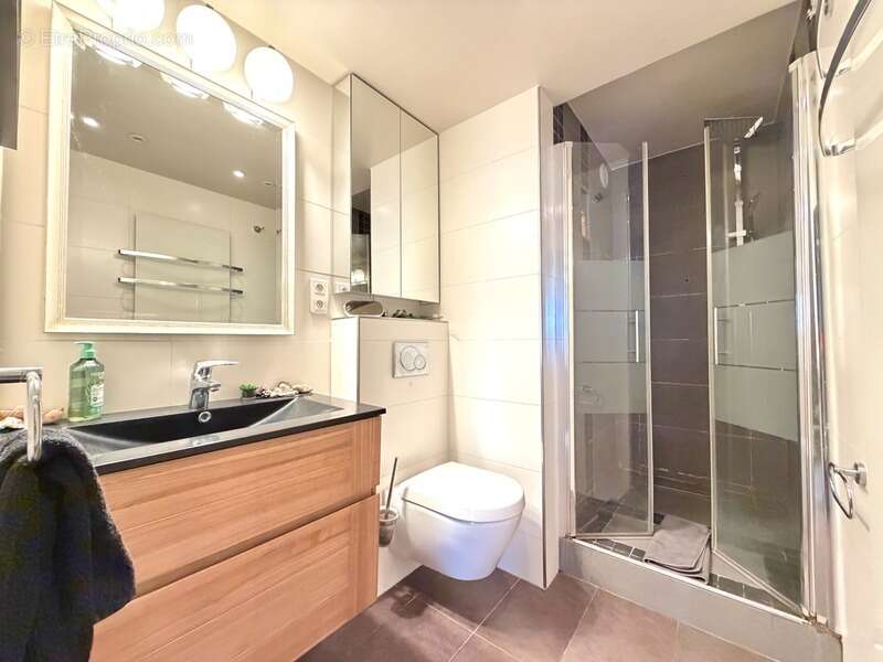Appartement à PARIS-19E