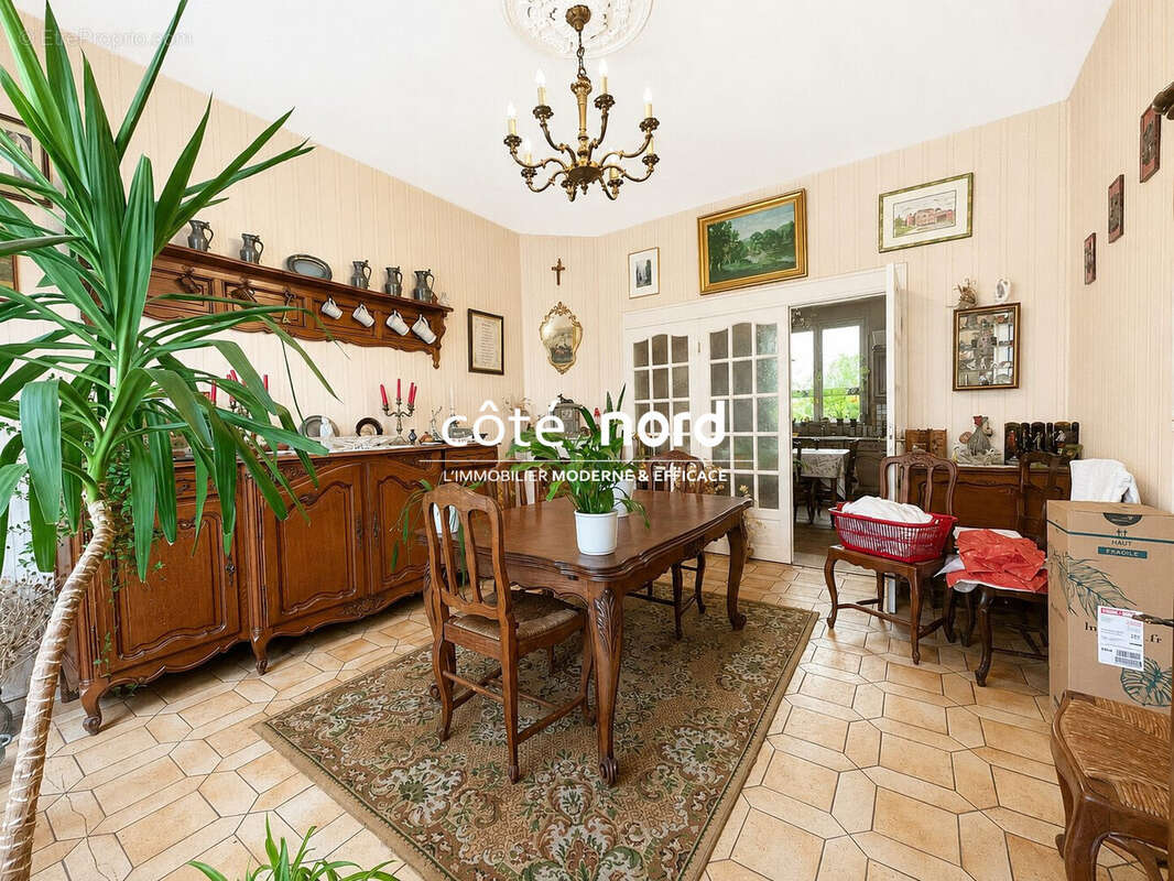 Maison à HONNECHY