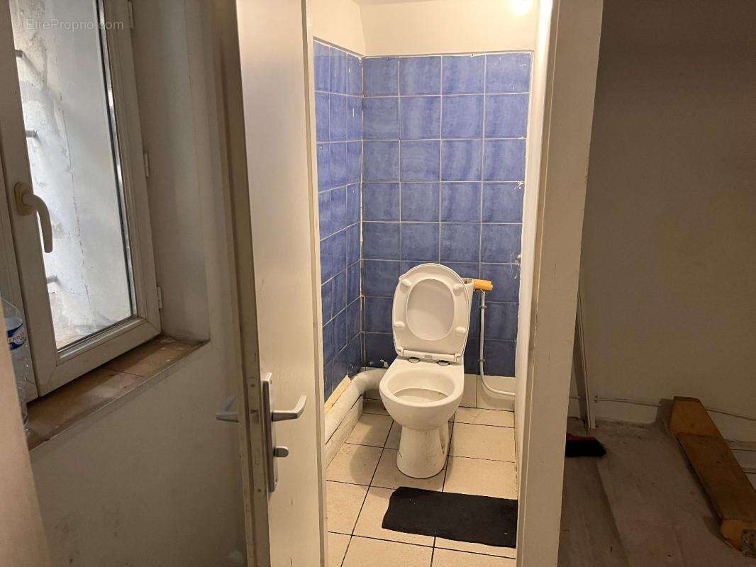 Commerce à MARSEILLE-1E