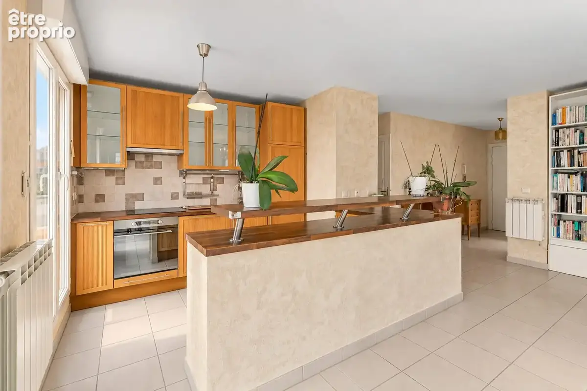 Appartement 4 pièces 84 m² à vendre à Saint-Laurent-Du-Var (06700) - photo 3