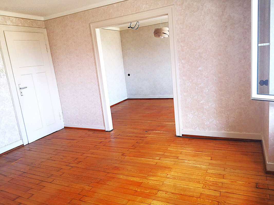 NOUVEAUTÉ À LAUBACH   Charmante maison avec magnifique grange sur 8,12 ares ! - photo 12