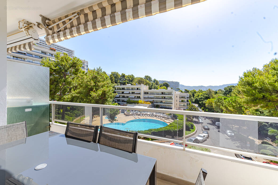 Appartement à MARSEILLE-8E