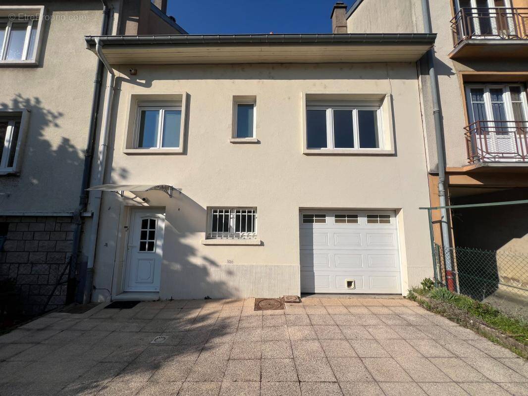Maison à SAINT-MAX