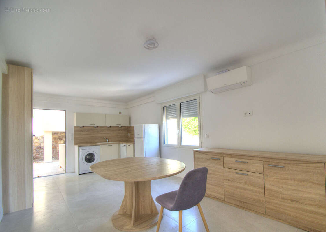 Appartement à SAINT-RAPHAEL