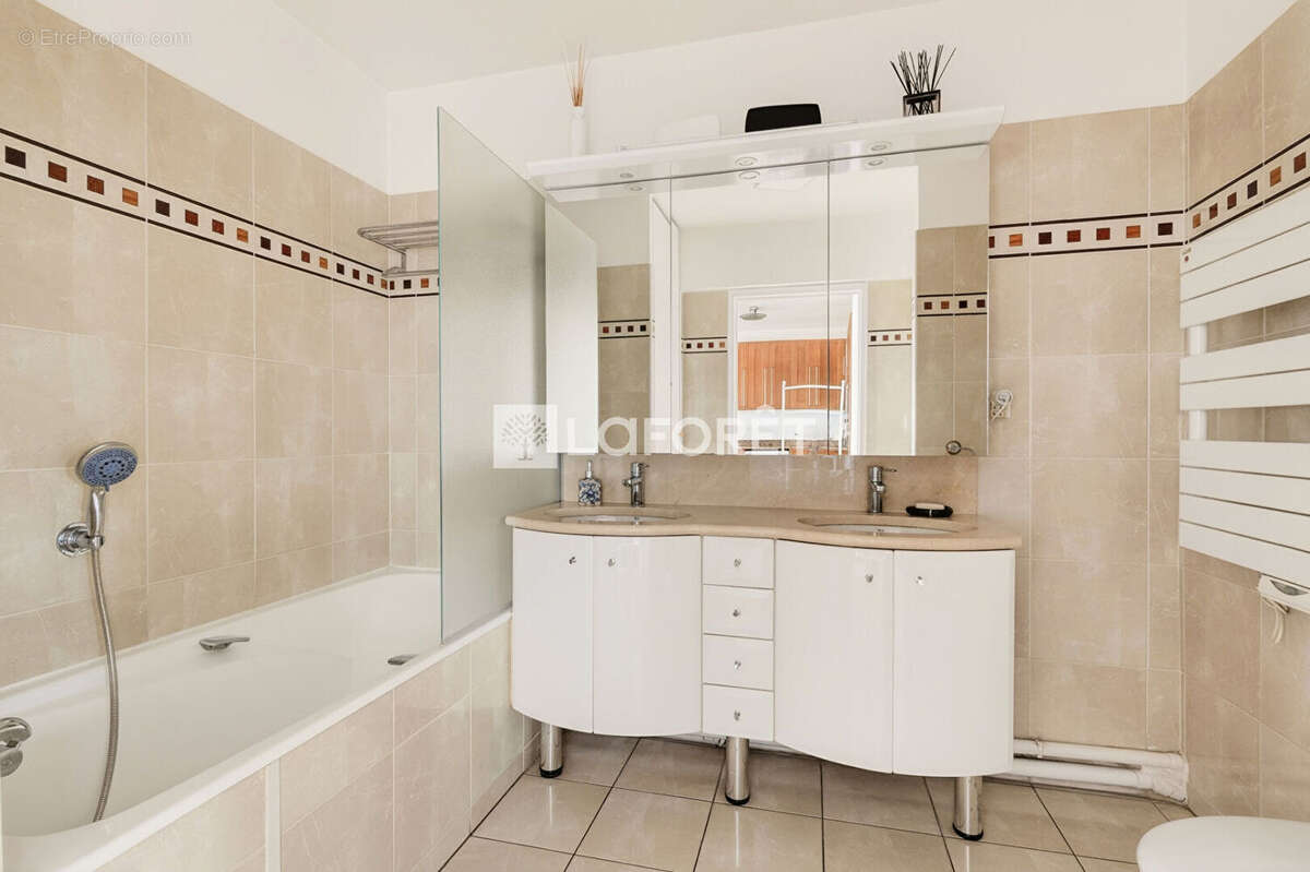 Appartement à PARIS-13E