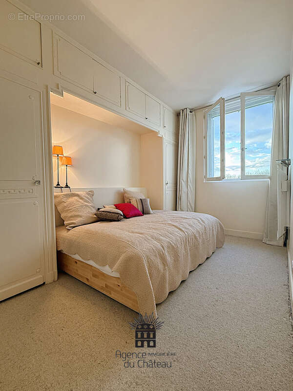 Appartement à VERSAILLES