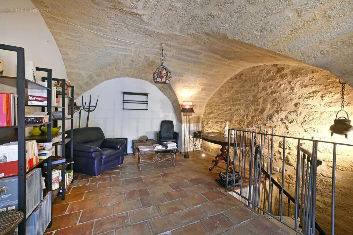 Maison à UZES