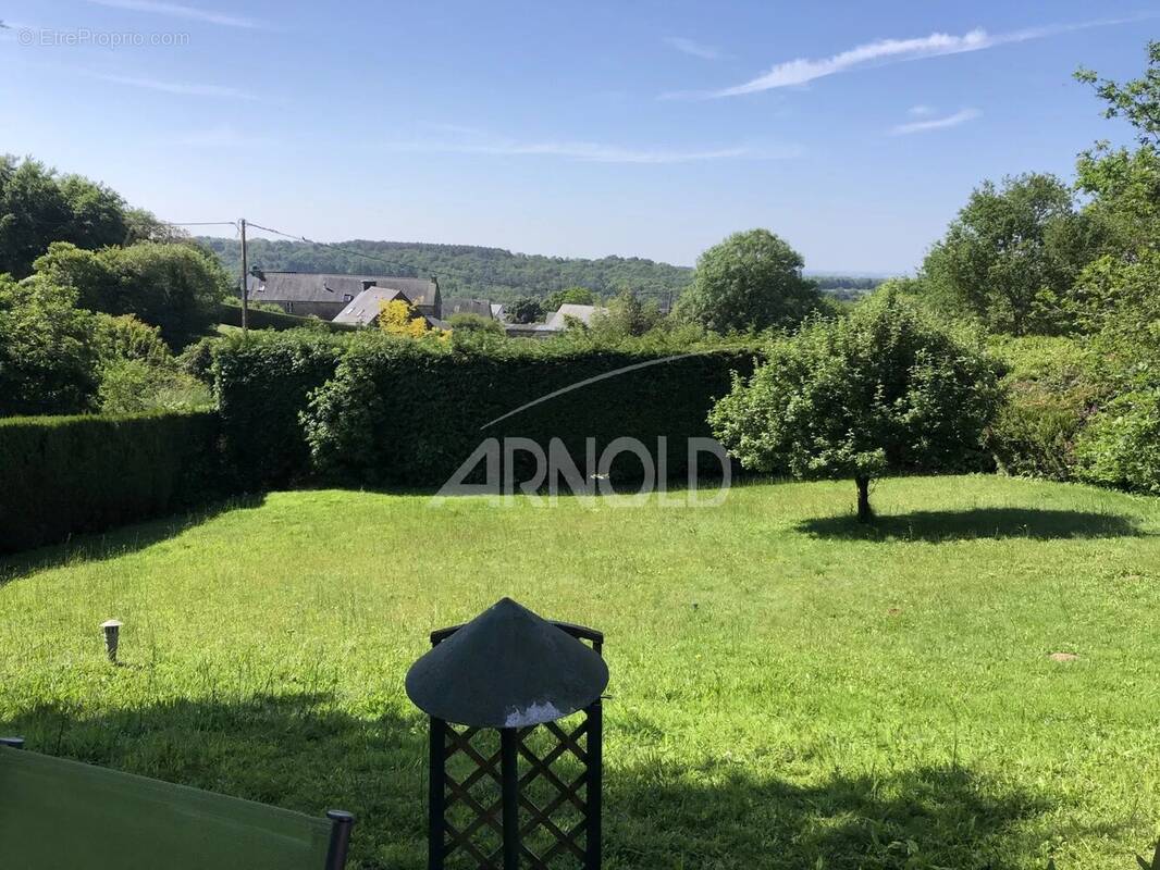 Maison à MONTERBLANC