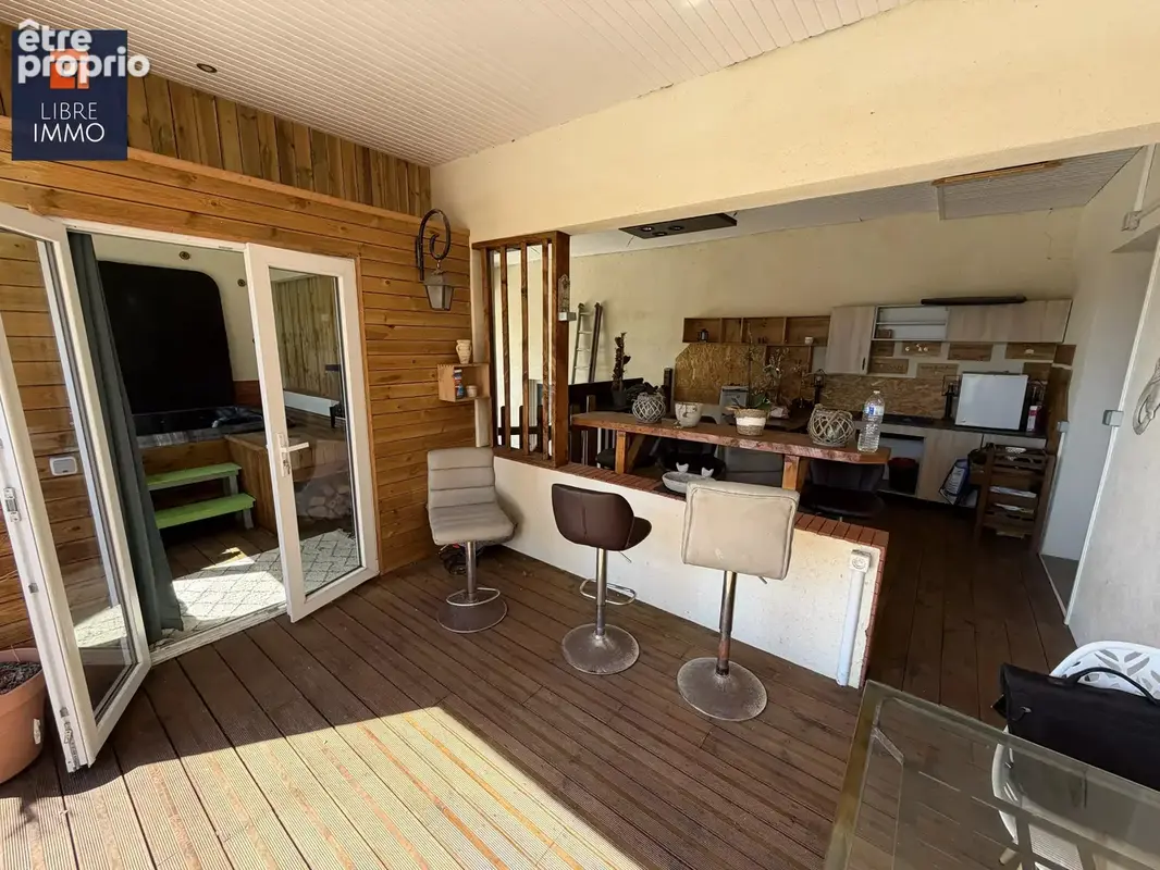 Belle maison moderne avec piscine à Ger - photo 14